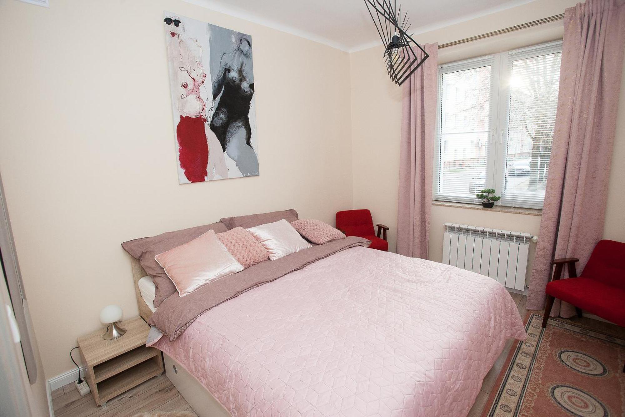 Apartament Golden Мелец Екстериор снимка